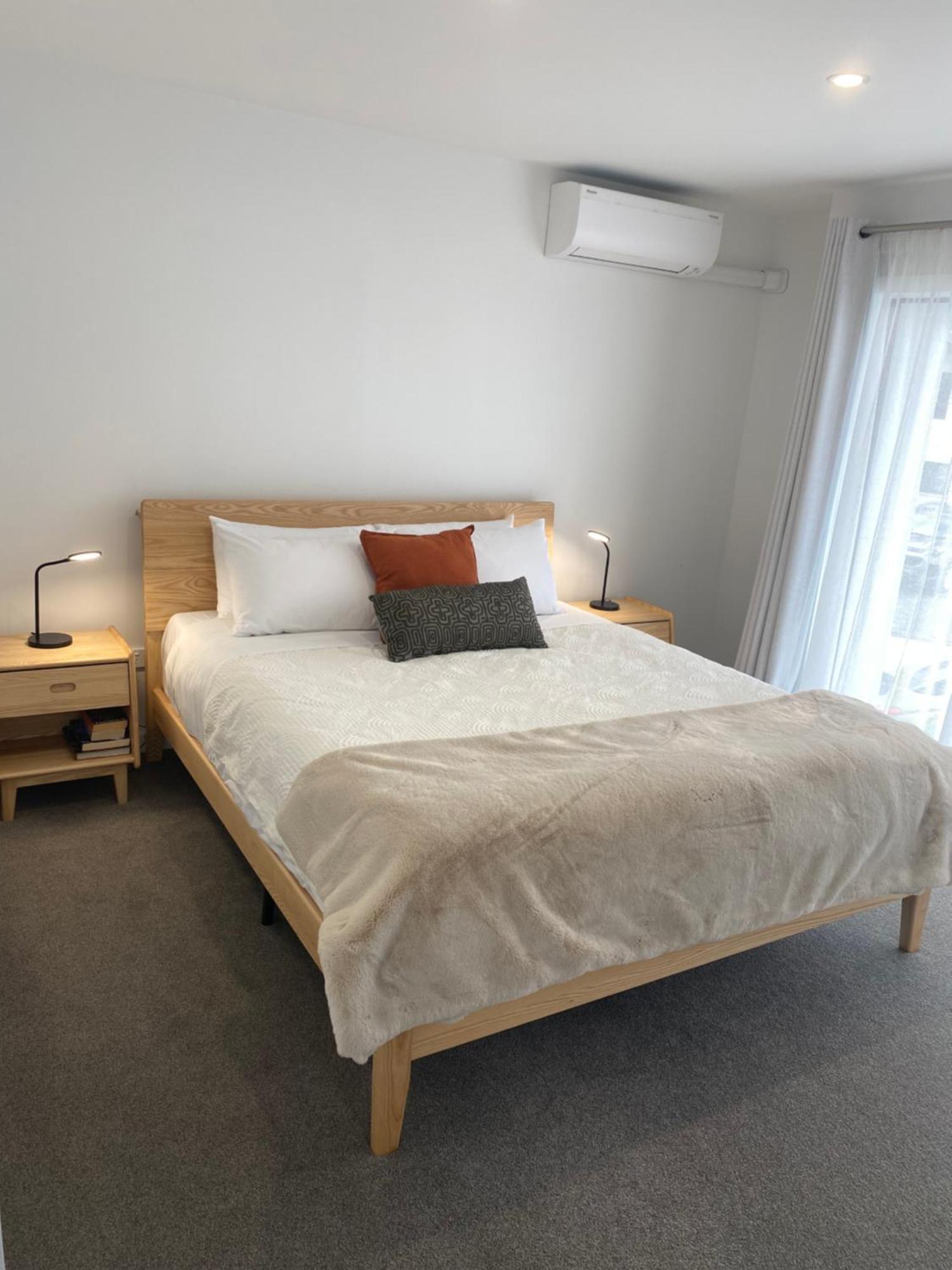 Relaxing Getaway Apartment Albert Town Exterior photo
